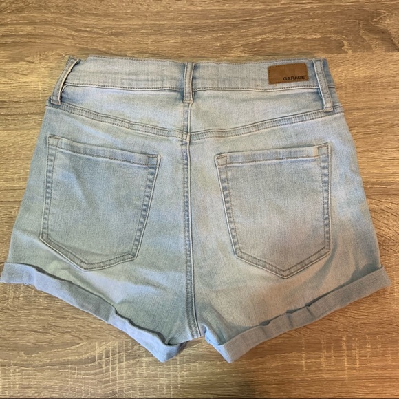 Ultra High Rise Jeans Shorts - Picture 2 of 3